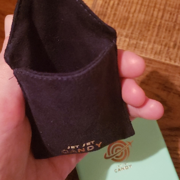 Jet Set Candy gift box - Picture 9 of 9